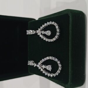 ✔️ DIAMOND EARRINGS ~ 2.70 TCW NATURAL DIAMONDS ~ 14K PEAR SHAPED DROP ✔️ NEW